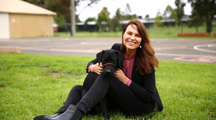 Lara Shannon And Indie The Paw Pals Therapy Dog